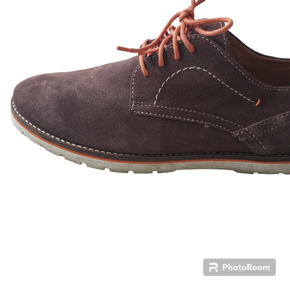 Men's Shoes - Picture 3 of 5